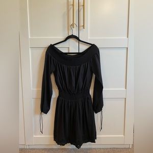 Abercrombie & Fitch / Black Dress / Medium